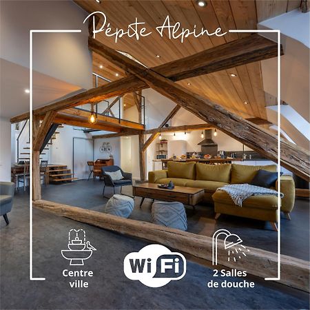 Superbe Loft - Situ Sur La Place Centrale Barcelonnette Exterior photo