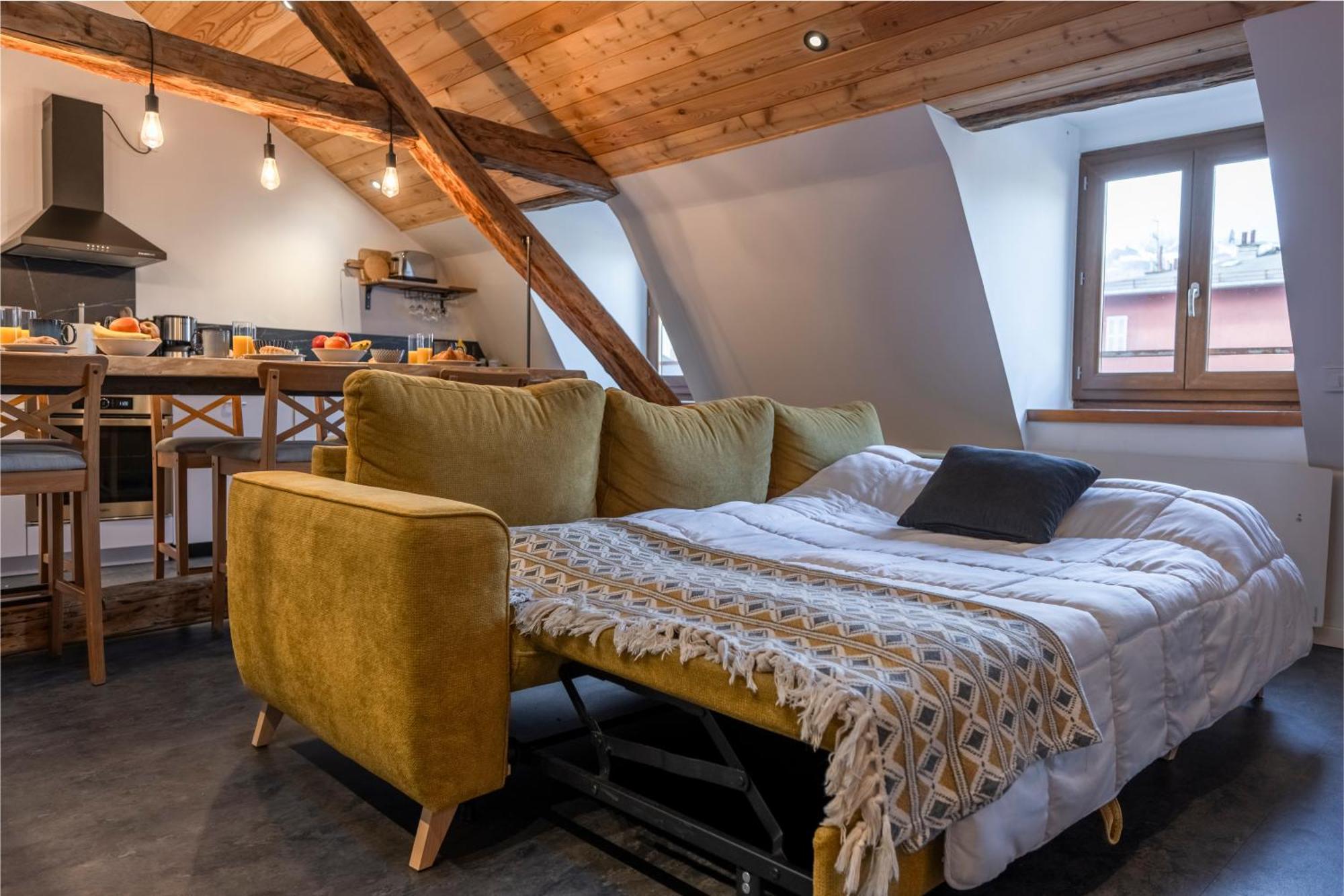Superbe Loft - Situ Sur La Place Centrale Barcelonnette Exterior photo